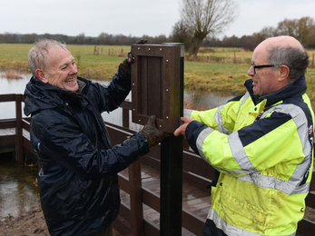 Volunteers Improve Coombe Hill Nature Reserve